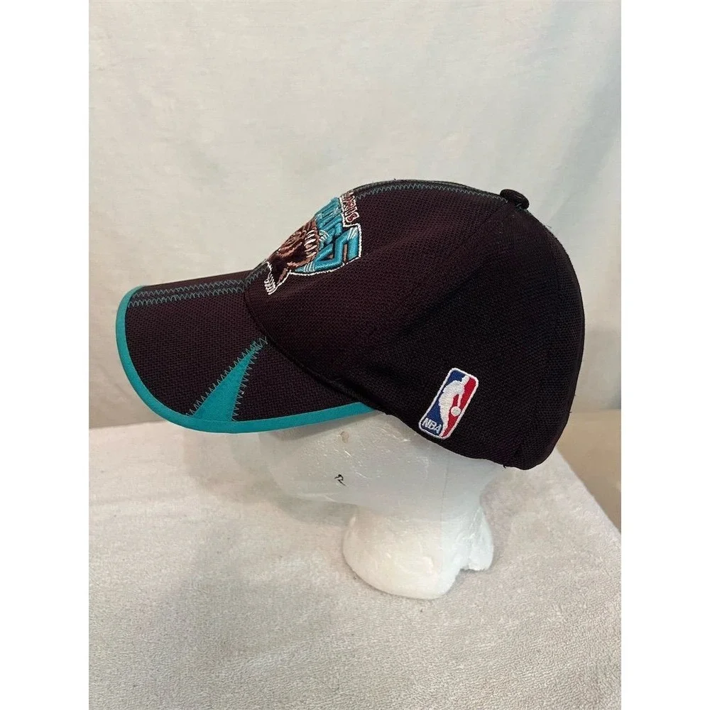 Vintage Vancouver Grizzlies Reebok FLEXFIT‎ Cap Black OSFA Unisex NBA